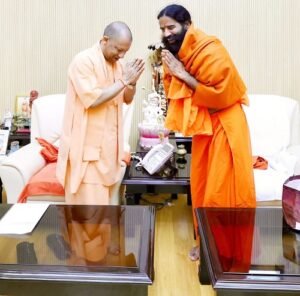 Lucknow: Yoga guru Baba Ramdev met Chief Minister Yogi, talks took place at his residence at 5 Kalidas Marg