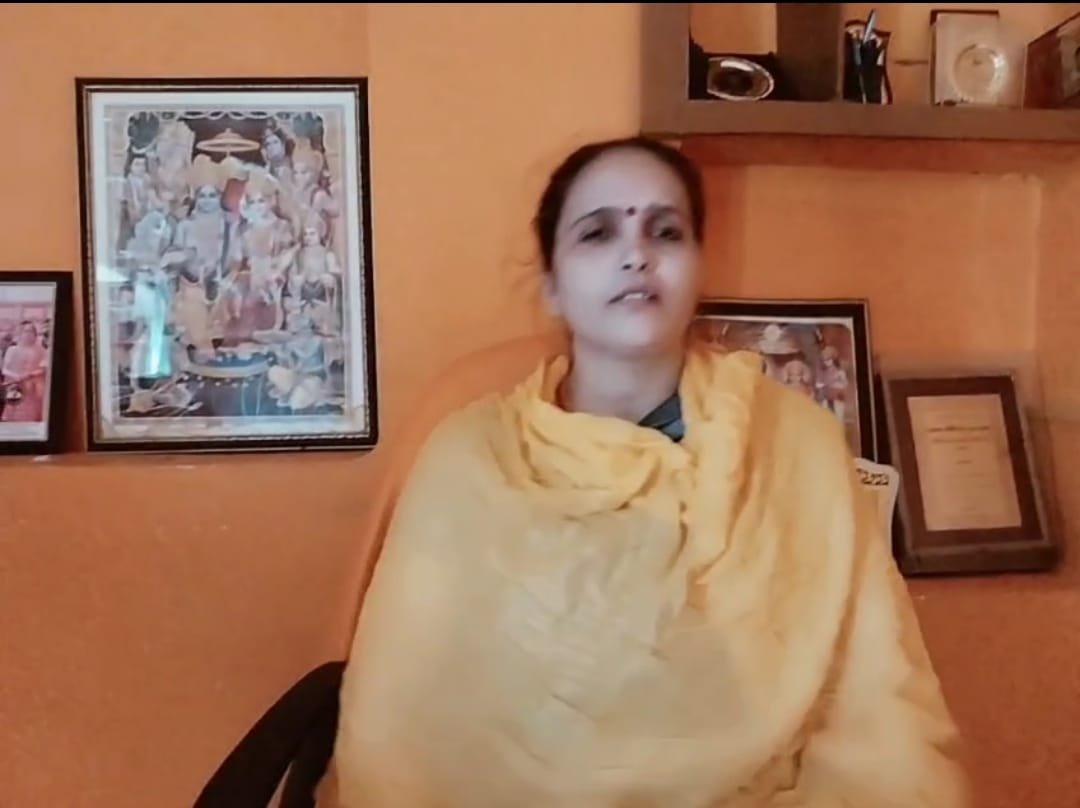 Lucknow: Kamlesh Tiwari's wife Kiran Tiwari will go on hunger strike over her problems