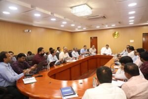 Lucknow: Review of works of Jal Nigam before festivals, Minister AK Sharma gave strict instructions