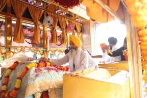 On the occasion of 350th martyrdom anniversary of Shri Guru Tegh Bahadur Sahib Ji, Shaheedi Sandesh Yatra by Shiromani Gurdwara Parbandhak Committee left from Yahiaganj to Sitapur