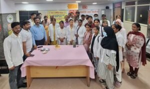 "World Pharmacist Day" celebrated with the pledge of good behavior towards patients