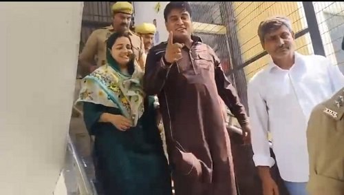 Kanpur: Former SP MLA Irfan Solanki reached the court in the gangster case, said- "You will get two MLAs in 2027, take it in writing."