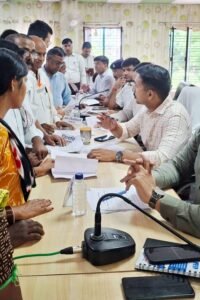 Malihabad: District Magistrate Visakh ji conducted public hearing on Sampoorna Samadhan Diwas, gave instructions for quick resolution