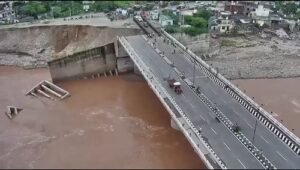 Army's Tiger Division restored Tawi Bridge in 12 hours, traffic resumed