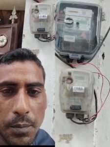 Smart game of electricity department and contractor in the name of smart meter, duping the consumers.