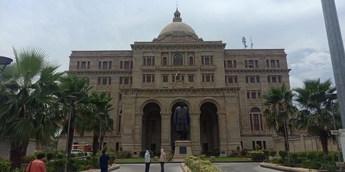 Lucknow: Changes at the top level in UP bureaucracy