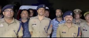 Lucknow Breaking: Encounter between police and chain snatcher in Gudamba police station area