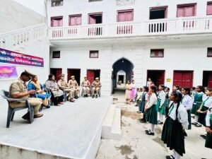 Women were informed about the Mission Shakti campaign and important helpline numbers and pamphlets were distributed.