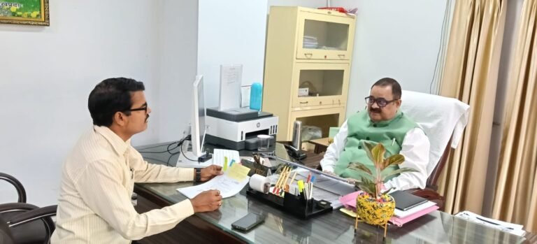IAS Arun Kumar had a special conversation with Samachar Today 24 News' UP Head Gyanesh Verma on 'National Clean Air Program'