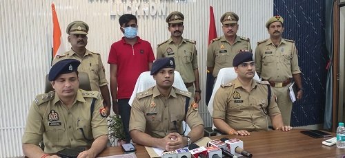 Chinhat police got a big success, a criminal with a reward of Rs 10,000 was arrested.