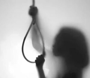 Teacher from MP hangs himself in a hotel in Varanasi