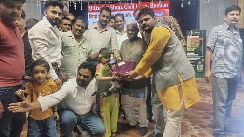 On the third day of Diwali festival, various cultural programs including dog show, cat show, magic show and modeling were organized.