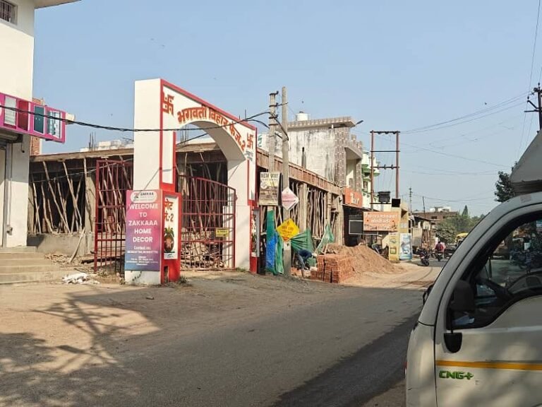 Zone 4 of Lucknow Development Authority becomes hub of illegal construction, serious allegations against engineers