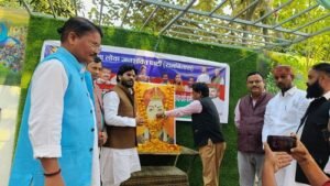 Lucknow: Salute to the martyrdom of warrior Uda Devi Pasi: Youth Lok Janshakti Party (Ram Vilas) celebrated Martyrdom Day with reverence.