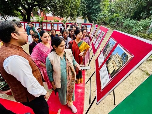 An exhibition based on the cultural world heritage sites of India was organised.