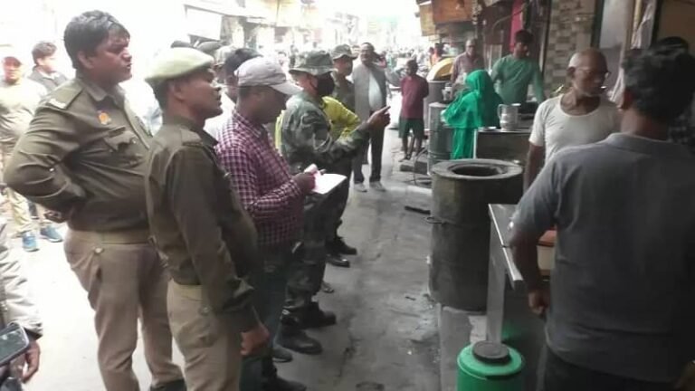 Officials crack down on Vijayanagaram Market, warning shopkeepers until Monday – Municipal Corporation to take strict action