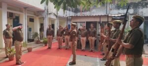 Assistant Police Commissioner Dashashwamedh conducted the quarterly inspection of Dashashwamedh Police Station.