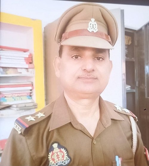 Sambhal: Outpost in-charge Rakesh Singh arrested for accepting a bribe of 20,000, middleman also arrested; deal was fixed for 50,000