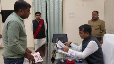 Varanasi District Magistrate listened to public grievances in Janta Darshan and issued strict instructions to officials.