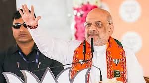 Amit Shah addressed a public rally in Sikta, attacking the opposition – saying, “Press the arrow button, Bihar will be saved from the return of jungle raj.”