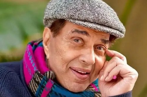 Bollywood's 'He-Man' Dharmendra passes away, breathed his last at the age of 89
