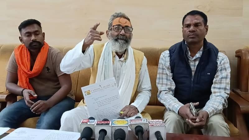 Press conference of Rajesh Singh Manav, patron of Shri Adityanath Gau Seva Samiti