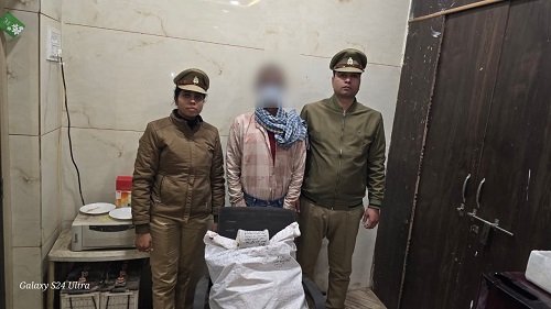 The Thana Chowk police team recovered 10.400 kg of illegal banned Chinese kite string and arrested one accused.