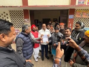 Hindu organizations demanded ban on Bangladesh and action against fundamentalist groups.