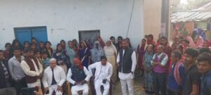 Feudalism and dominance are at their peak in Ayodhya; the police of Tarun police station are acting as puppets in the hands of feudal lords and are persecuting the PDA, says Lautanram Nishad.