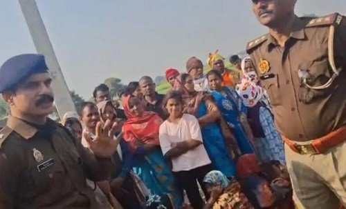 Auto driver's mysterious body found in culvert: Family suspects murder, forensic team led by ADCP Vaibhav Bangar investigates