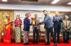 Railway Minister's Official Language Acharya Mahavir Prasad Chal Vaijayanti Award: Varanasi Division Honored