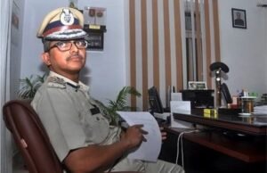 The question weighing on the IPS Association and the government: Is Amitabh Thakur paying the price for speaking the truth?