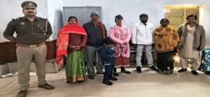 GRP DDU police station officers rescued a missing mother and son from DDU railway station.