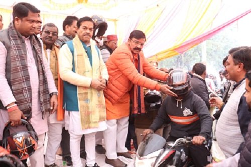 Always wear a helmet when riding a motorcycle. - Mahesh Chandra Gupta, MLA of Sadar constituency and former State Minister