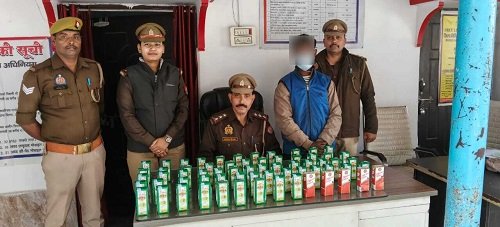 Sigra police arrested an accused person with 13 liters of illegal liquor.