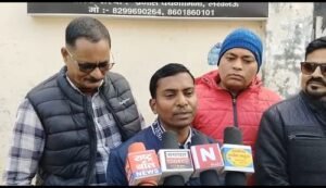 Ayodhya: A program was organized at an old age home with a spirit of service on the occasion of Atal Bihari Vajpayee's birth anniversary.