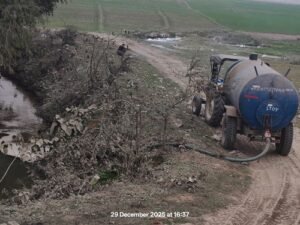 Ayodhya: Toilet waste and sewage being dumped into the Saryu River; demands for action from the mayor and municipal commissioner.