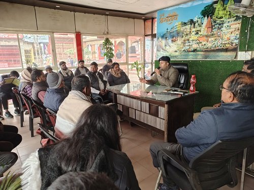 A meeting of the water police was held at Dashashwamedh Ghat regarding the New Year celebrations and the Magh Mela.