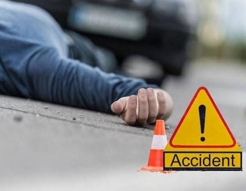 Terrible road accident in Shivpur: Son of former village head dies while out for a walk; Varanasi-Babatpur four-lane highway blocked for 3 hours.
