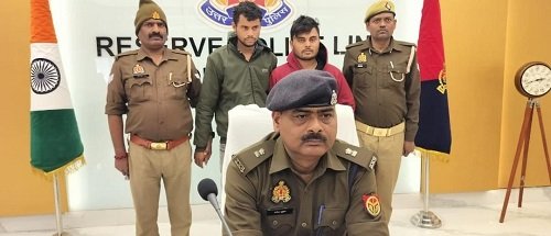 Two drug traffickers arrested with heroin worth 25 lakhs.
