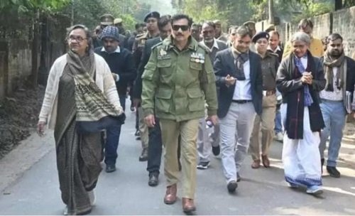 "Police Commissioner Mohit Agarwal and the District Magistrate inspected Basanta College and issued necessary instructions."