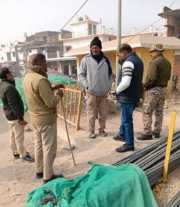 Strict action will be taken against those who damage government railings.