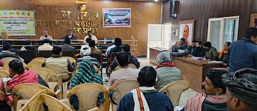 Varanasi: A road safety meeting was organized in the Baragaon block, with emphasis placed on public participation.