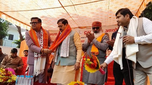 Lucknow: A massive campaign by Mamata Charitable Trust to distribute assistive devices and blankets.