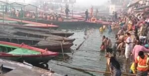 Basant Panchami bath: Varanasi shrouded in a blanket of fog, millions of devotees take a dip of faith in the Ganges.