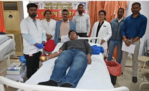 A massive blood donation camp was organised at Banaras Rail Engine Factory.