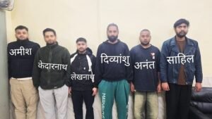 Lucknow: An organized cyber gang involved in online betting app fraud has been arrested. Key mobile phones recovered in connection with the threat mail to Noida schools.
