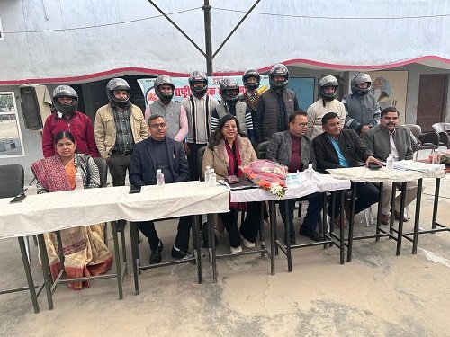 The National Road Safety Month campaign concluded in Ayodhya, and people were administered an oath of safety.