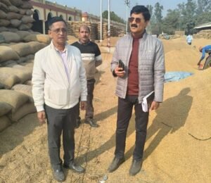 On the demand of farmers and the initiative of the District Magistrate, paddy procurement continues in the district for the convenience of farmers.