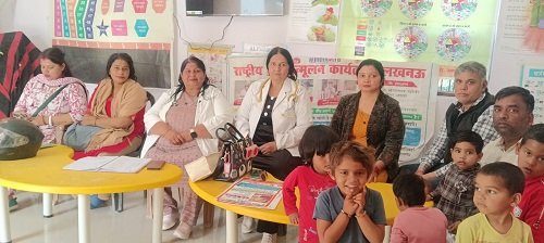 Health camp concluded in Anaura Kala, villagers got support from experts.